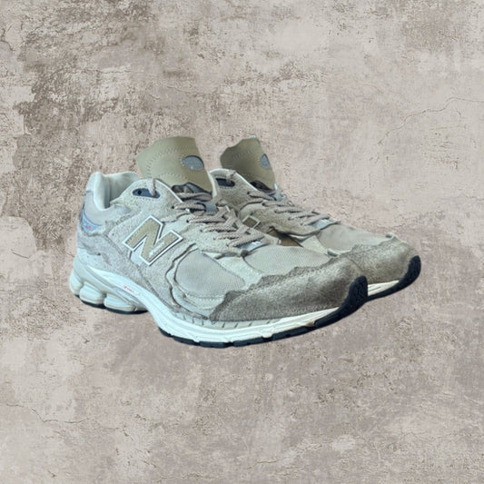 New Balance 2002R Protection Pack (Size 12M)